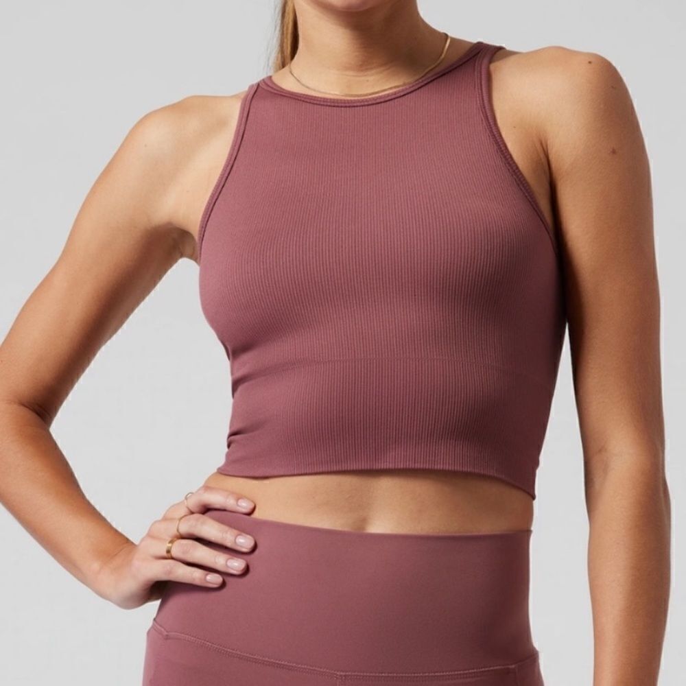 Athleta Aurora High Neck Crop Tank, size XS NWT color is a light burgundy